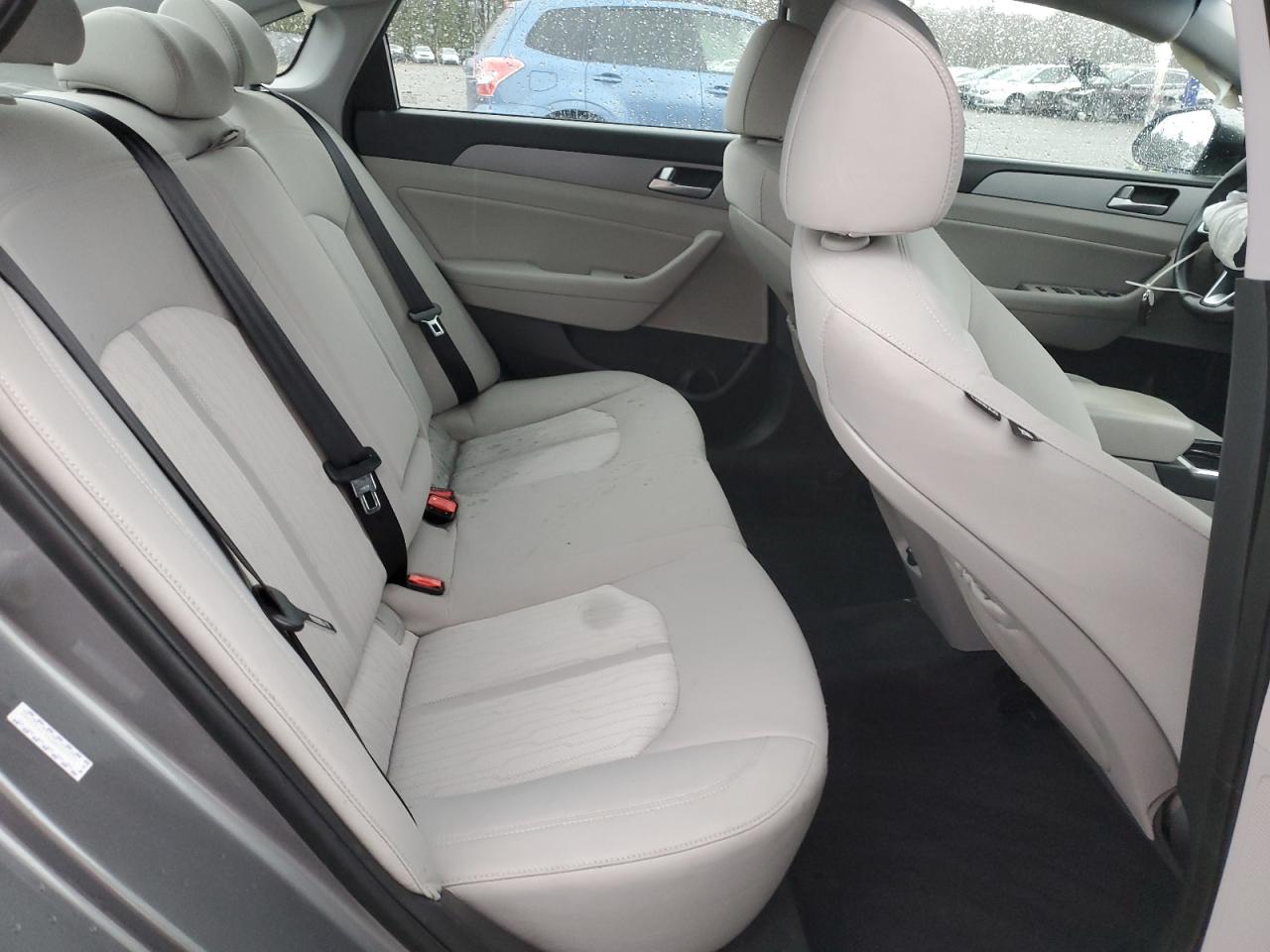2018 Hyundai Sonata - Image 10
