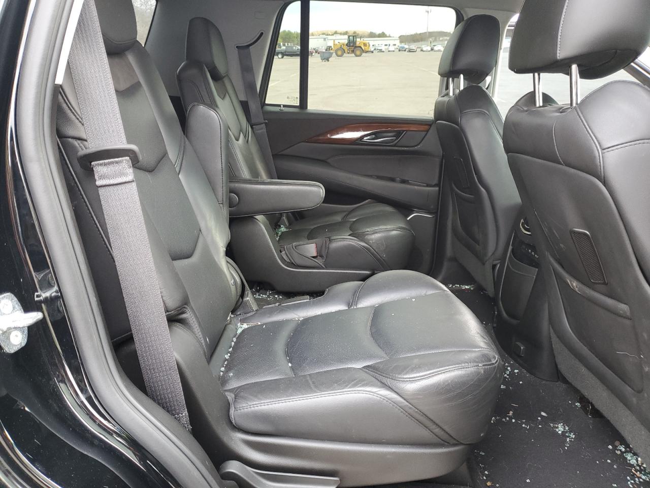 2018 Cadillac Escalade - Image 11