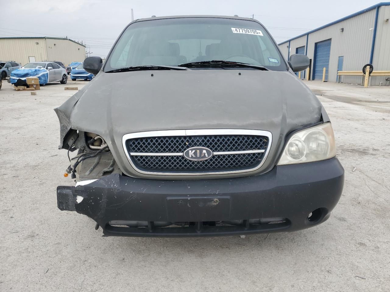 2005 Kia Sedona - Image 5