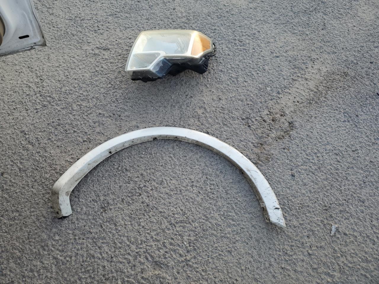 2010 Ford F-150 - Image 12