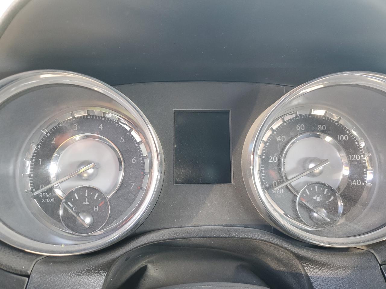 2020 Dodge Charger - Image 9