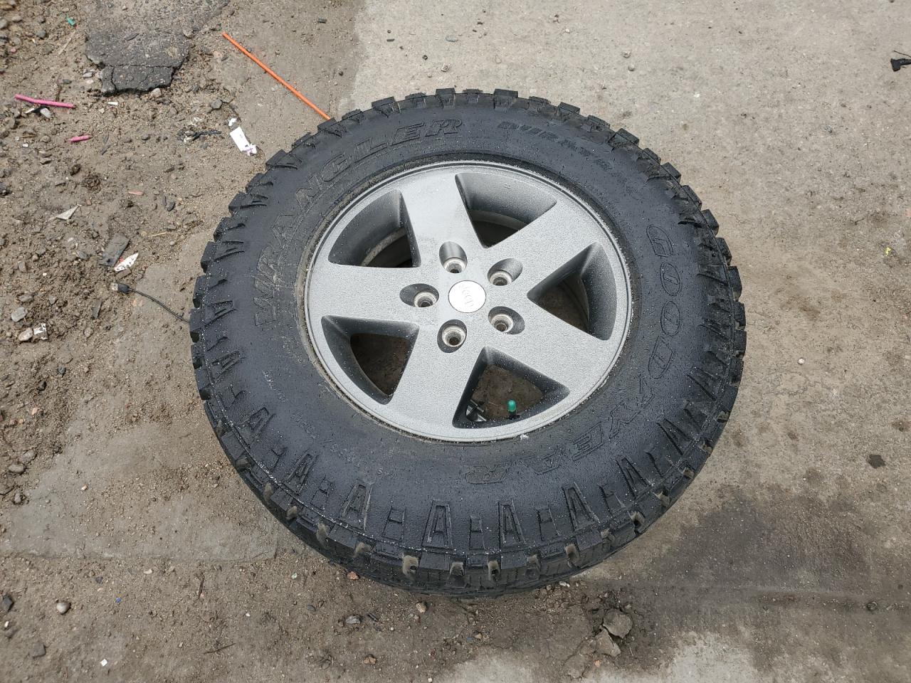2011 Jeep Wrangler - Image 13