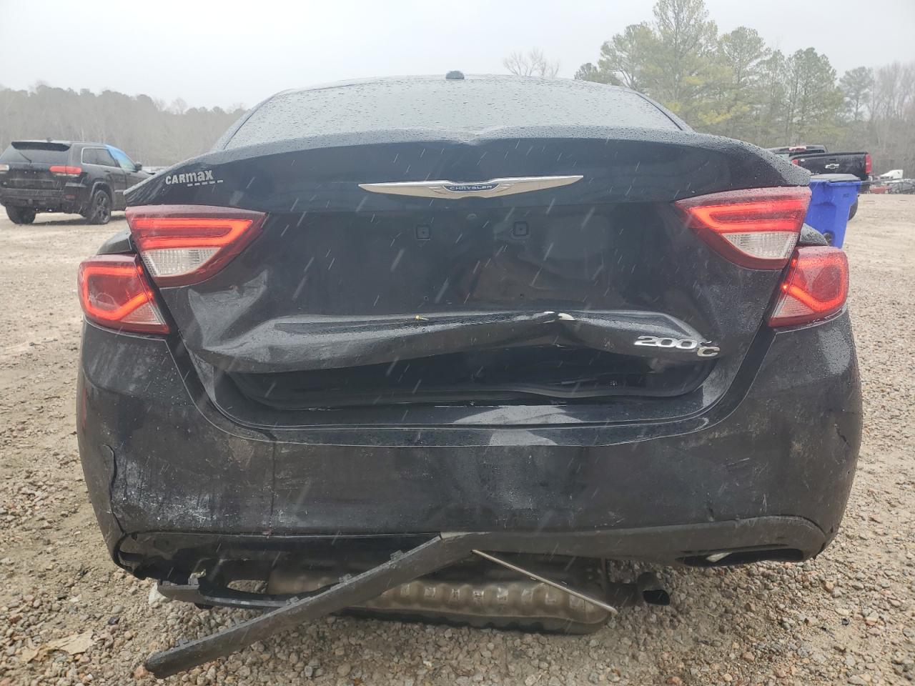 2015 Chrysler 200 - Image 6