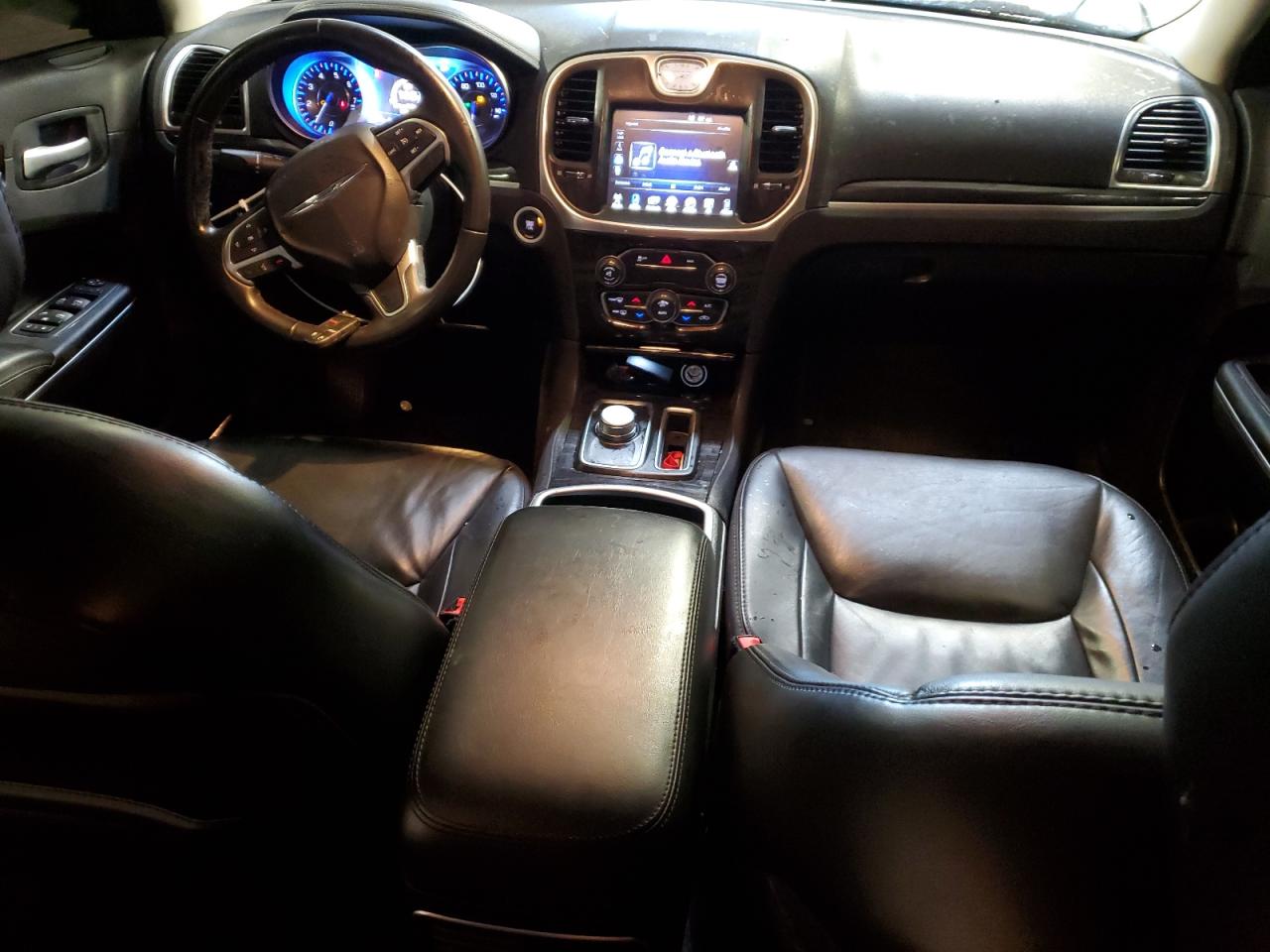 2015 Chrysler 300 - Image 8