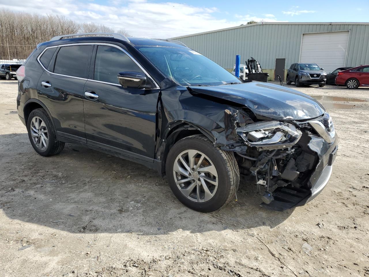 2015 Nissan Rogue - Image 4