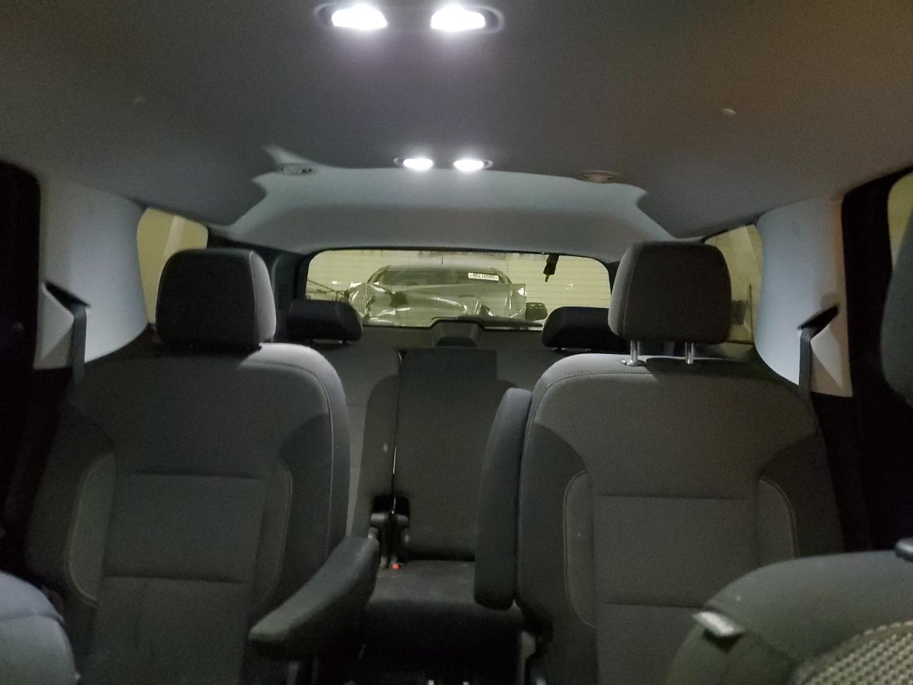 2020 Chevrolet Traverse - Image 10