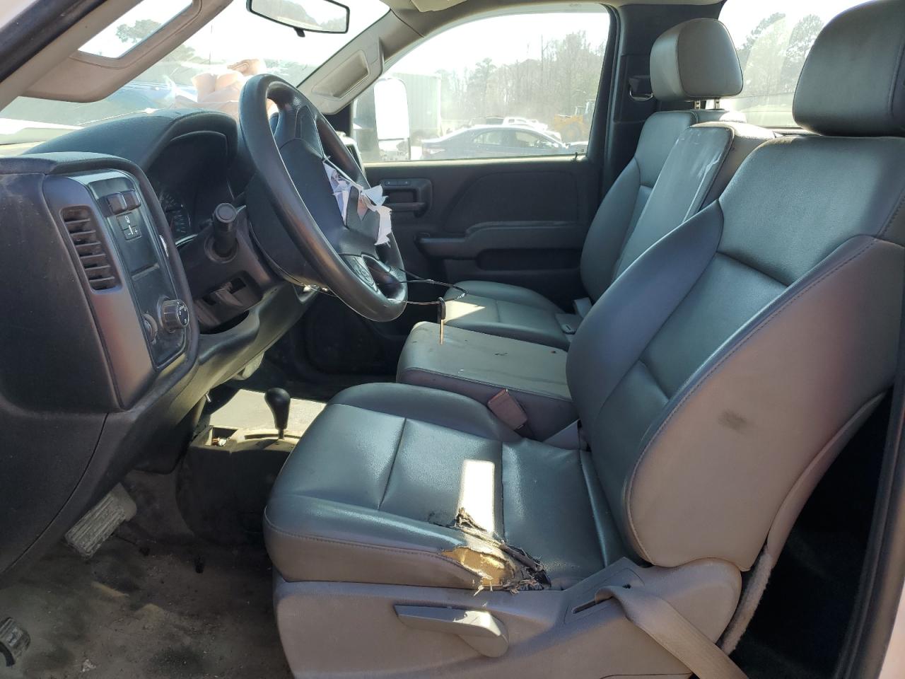 2015 Chevrolet Silverado - Image 7
