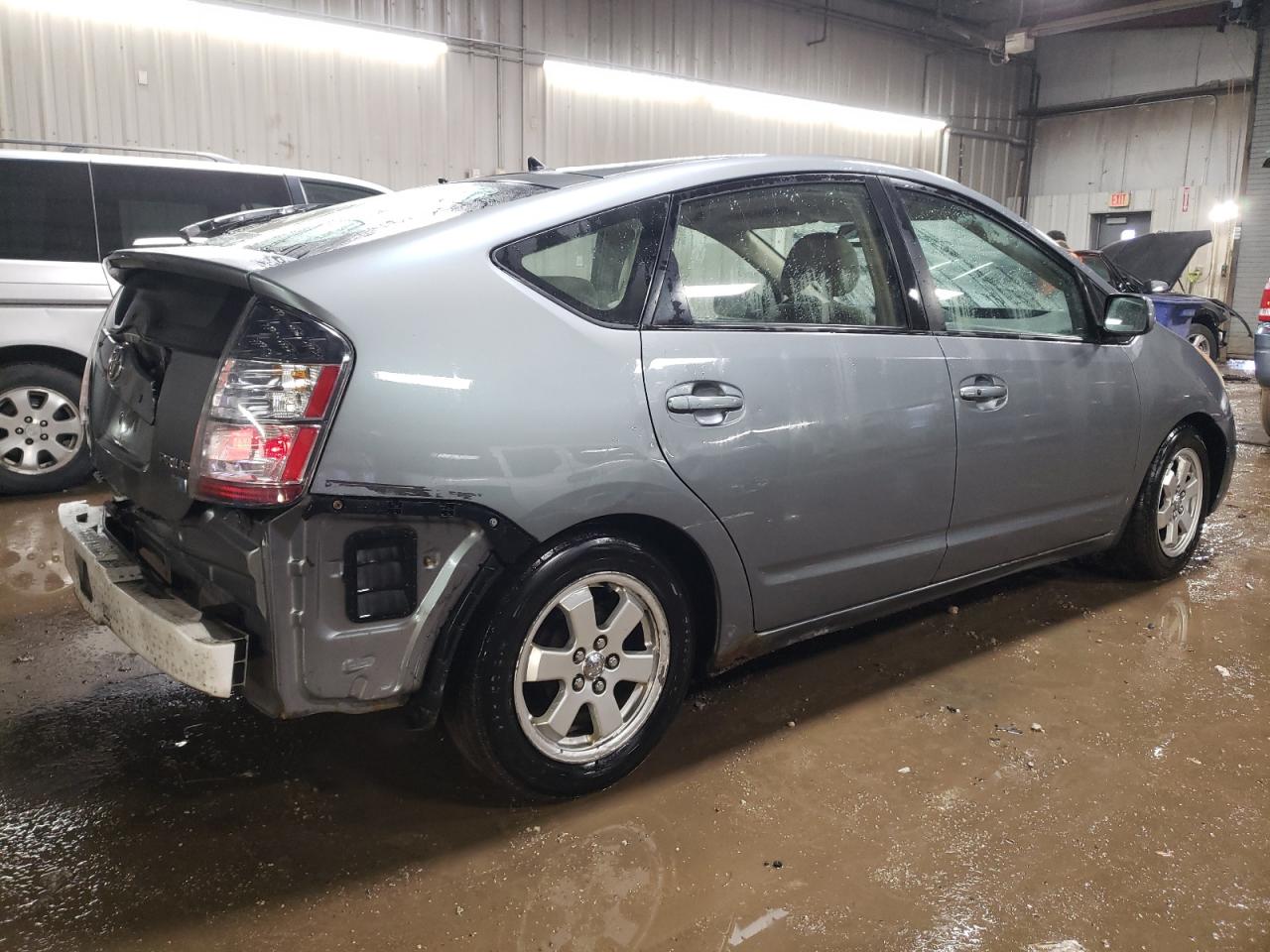 2005 Toyota Prius - Image 3