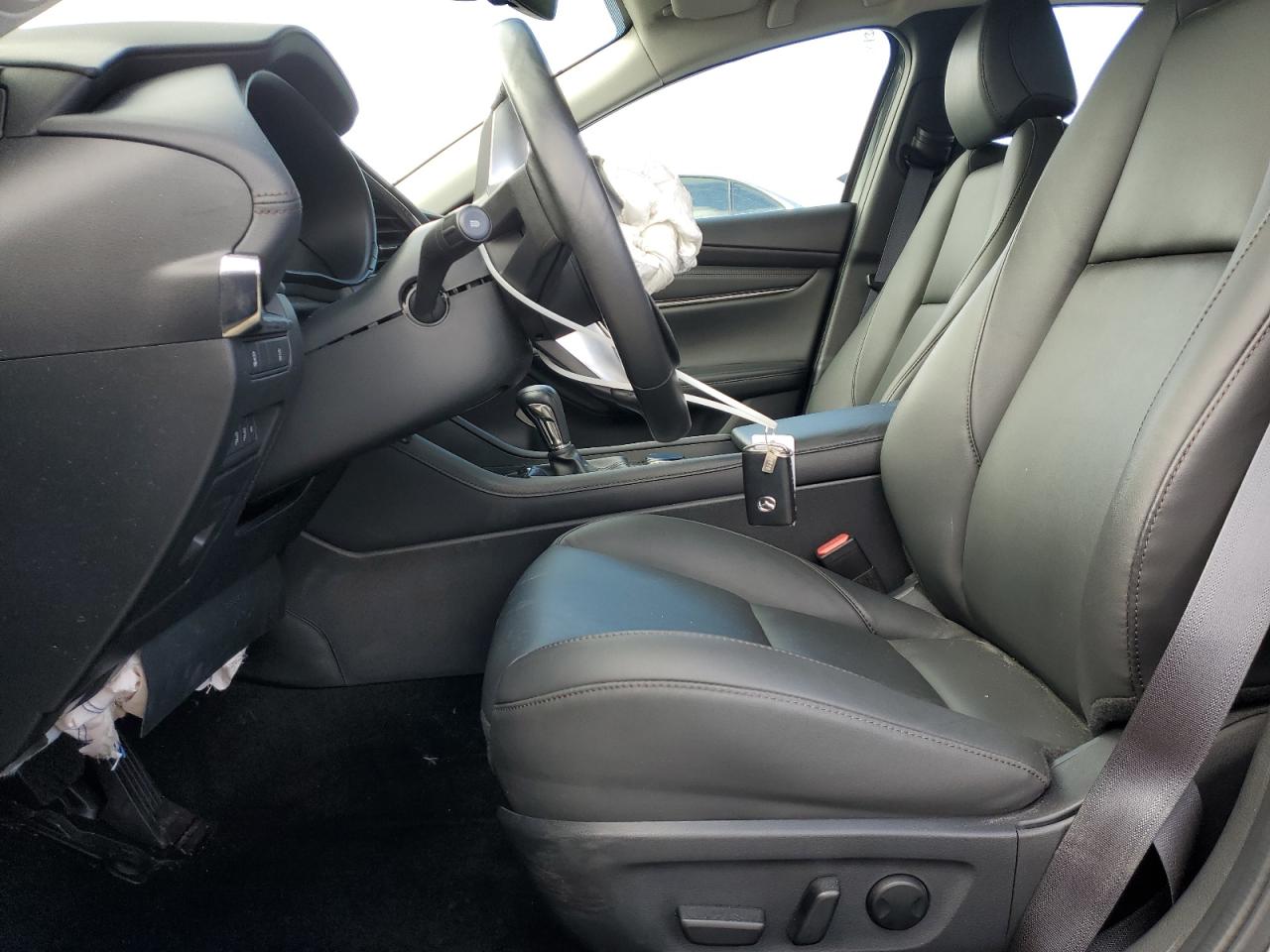 2023 Mazda 3 - Image 7