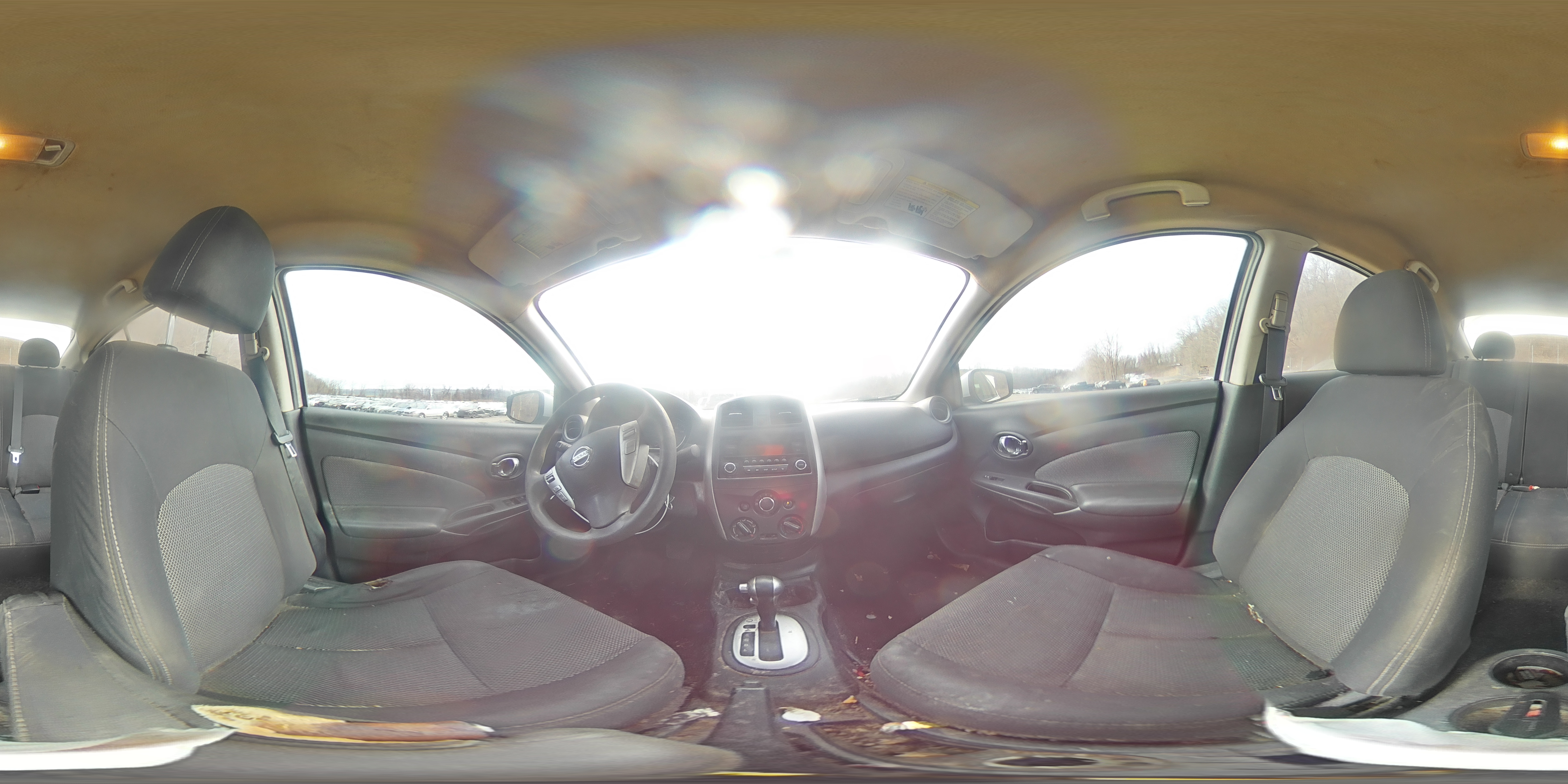 2016 Nissan Versa - Image 15
