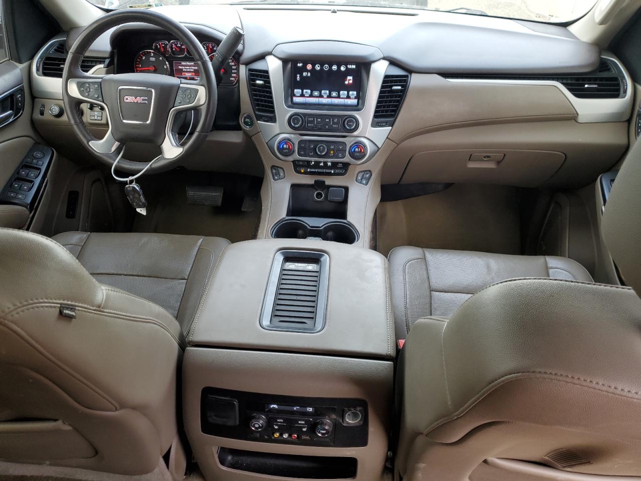 2016 GMC Yukon - Image 8