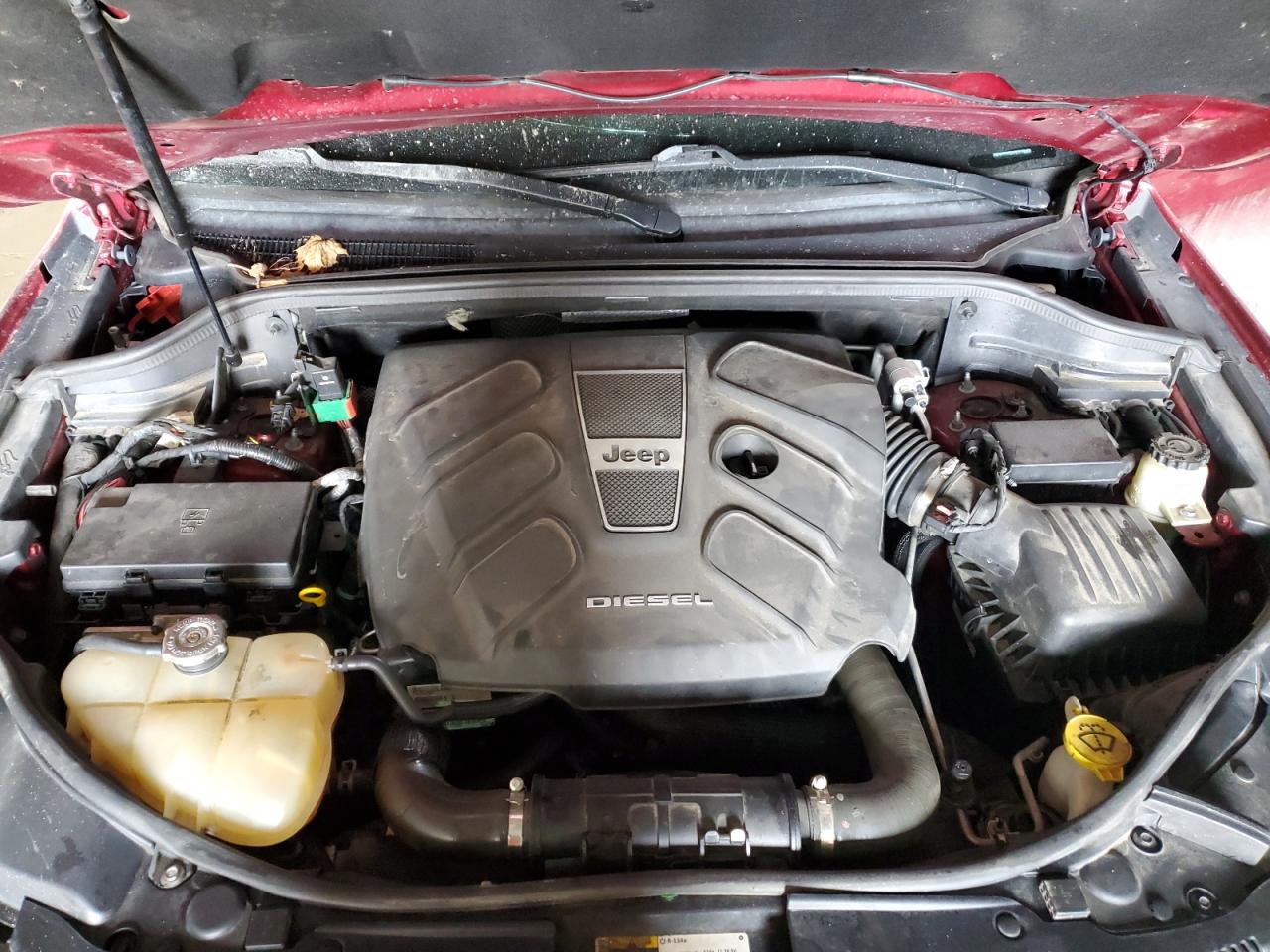 2014 Jeep Grand Cherokee - Image 11