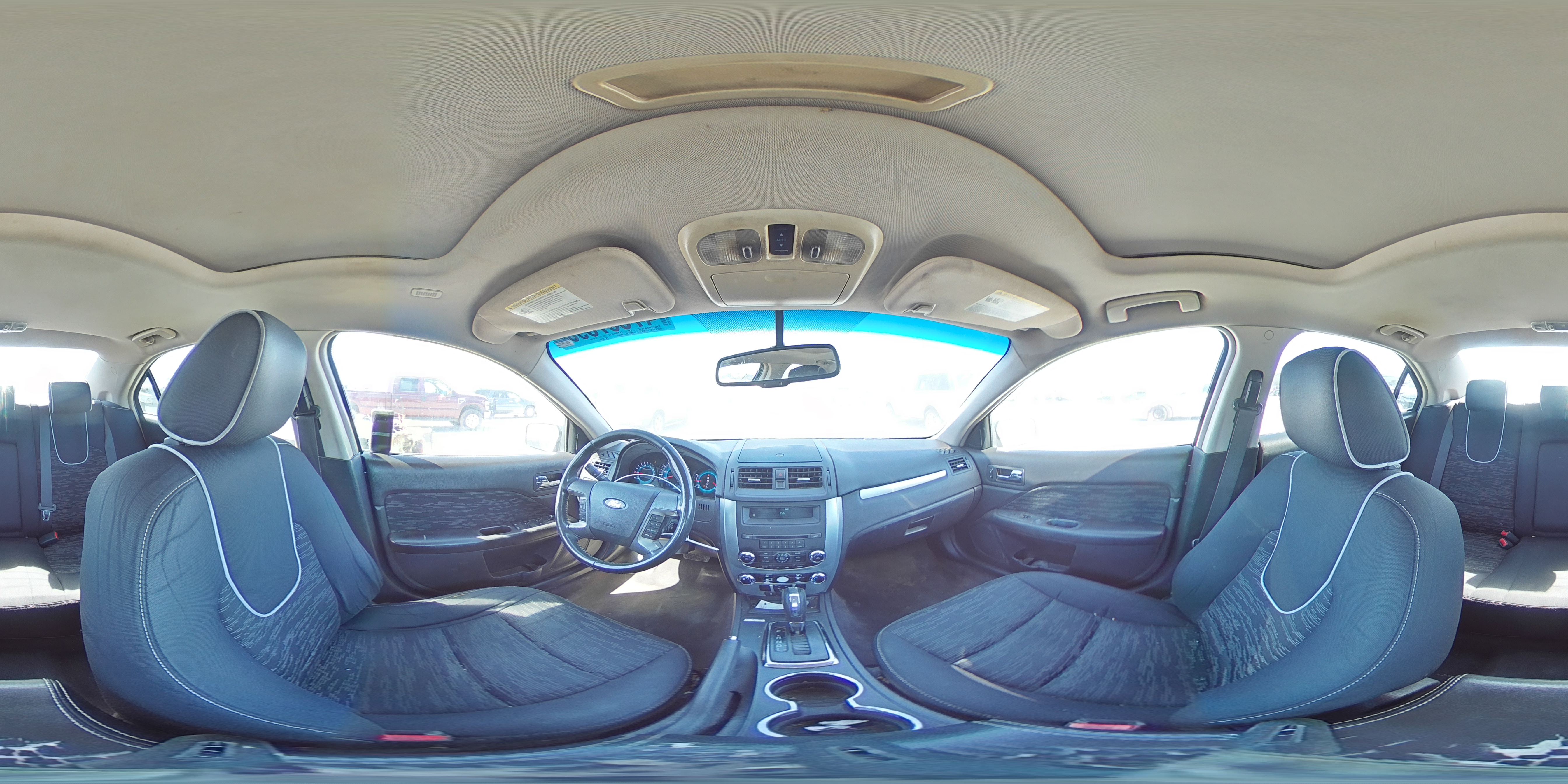 2010 Ford Fusion - Image 12