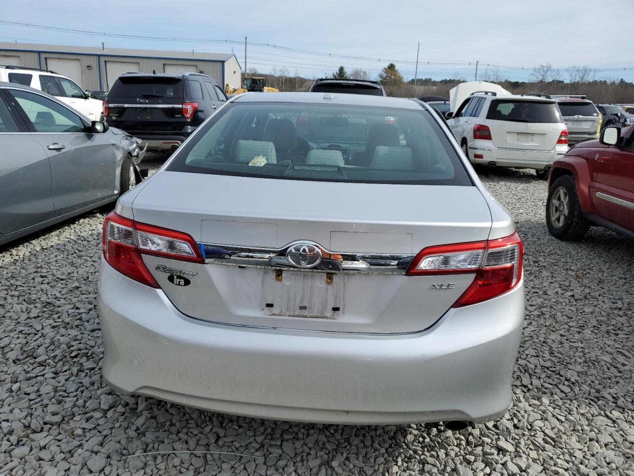 2013 Toyota Camry - Image 6