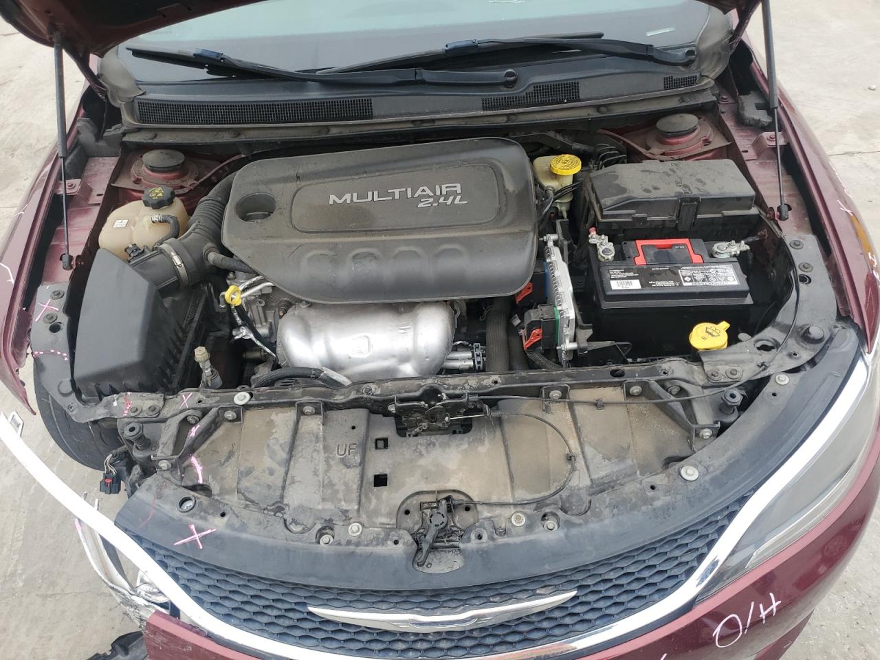 2016 Chrysler 200 - Image 12