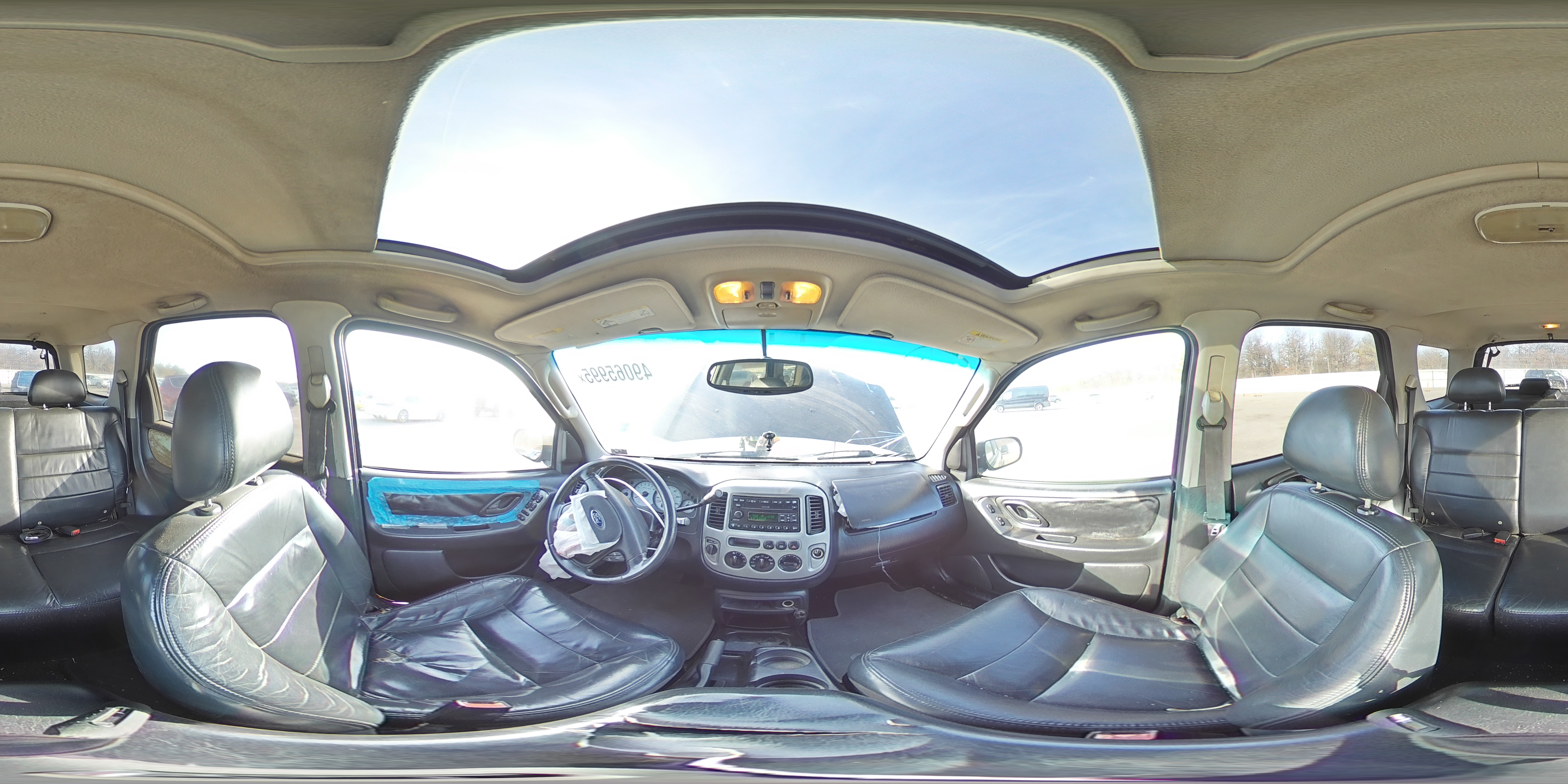 2004 Ford Escape - Image 14