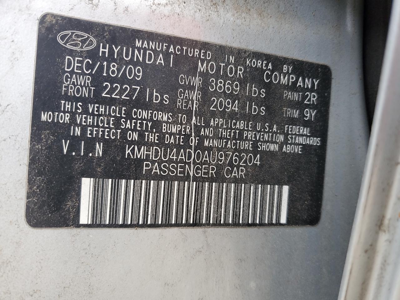 2010 Hyundai Elantra - Image 13