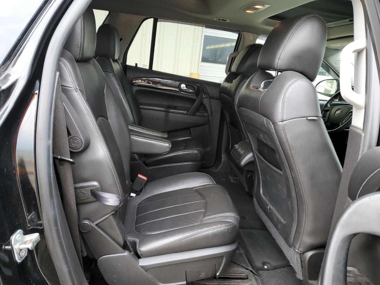 2016 Buick Enclave - Image 11