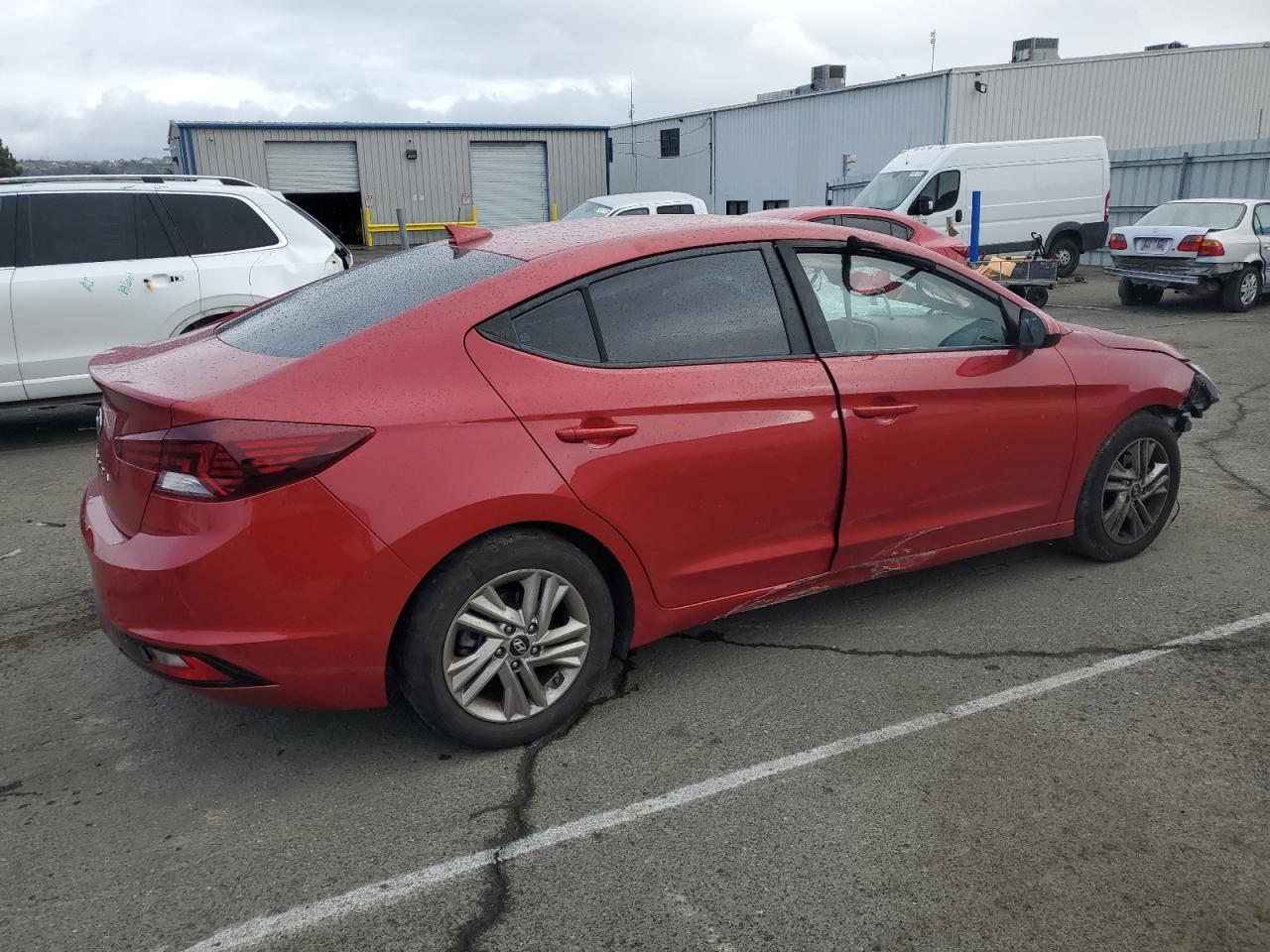 2019 Hyundai Elantra - Image 3