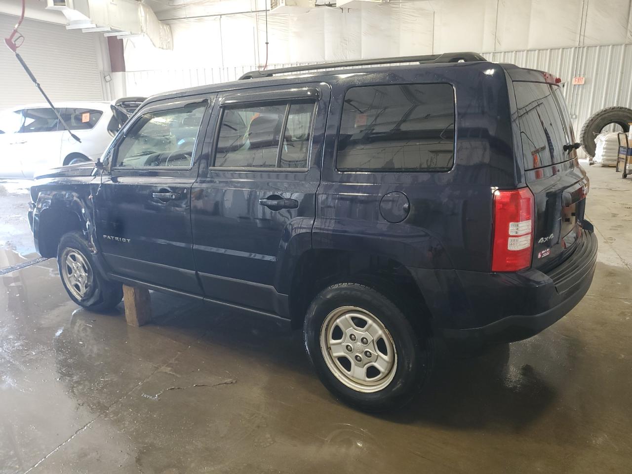 2015 Jeep Liberty (Patriot) - Image 2