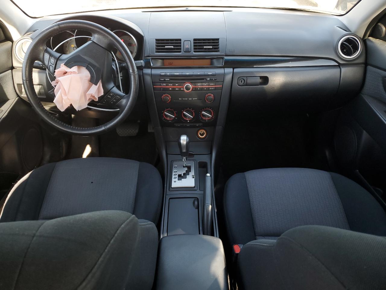 2009 Mazda 3 - Image 8