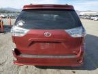 2016 Toyota Sienna Se იყიდება Las Vegas-ში, NV - Rear End
