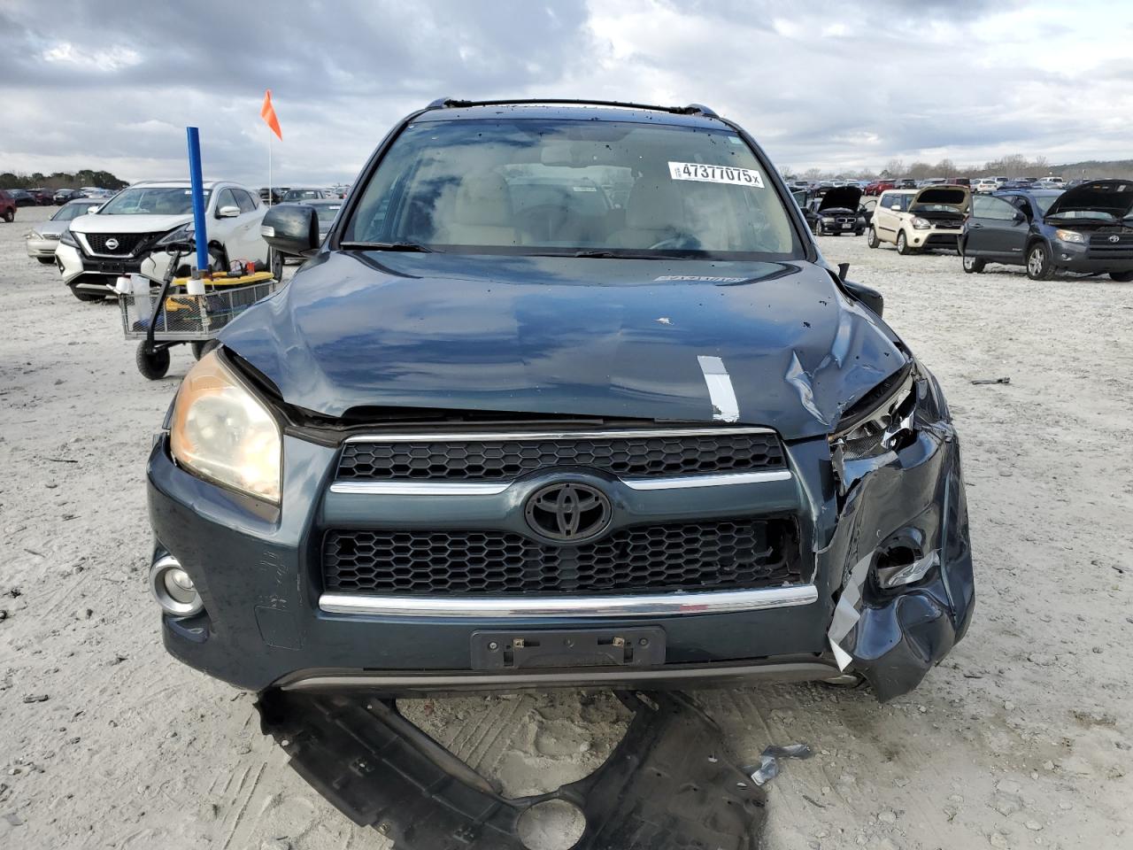 2009 Toyota RAV 4 - Image 5