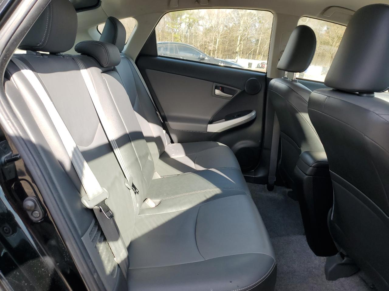 2013 Toyota Prius - Image 10