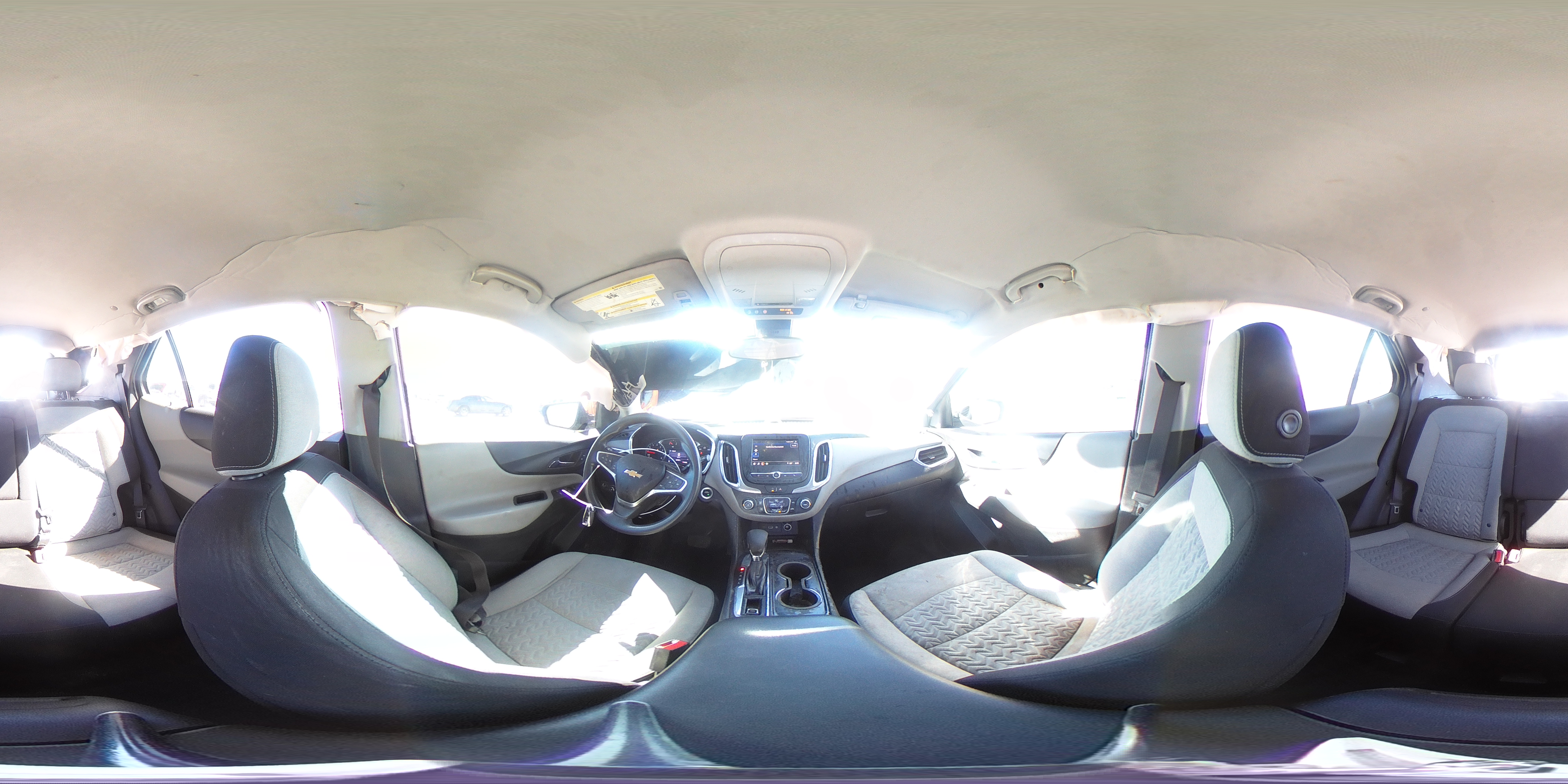 2022 Chevrolet Equinox - Image 13