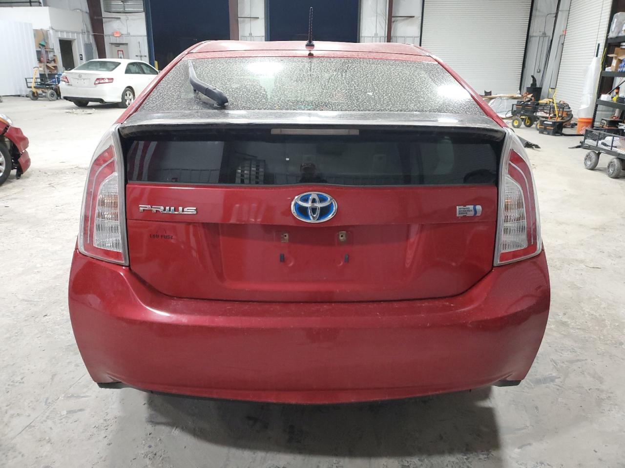 2012 Toyota Prius - Image 6