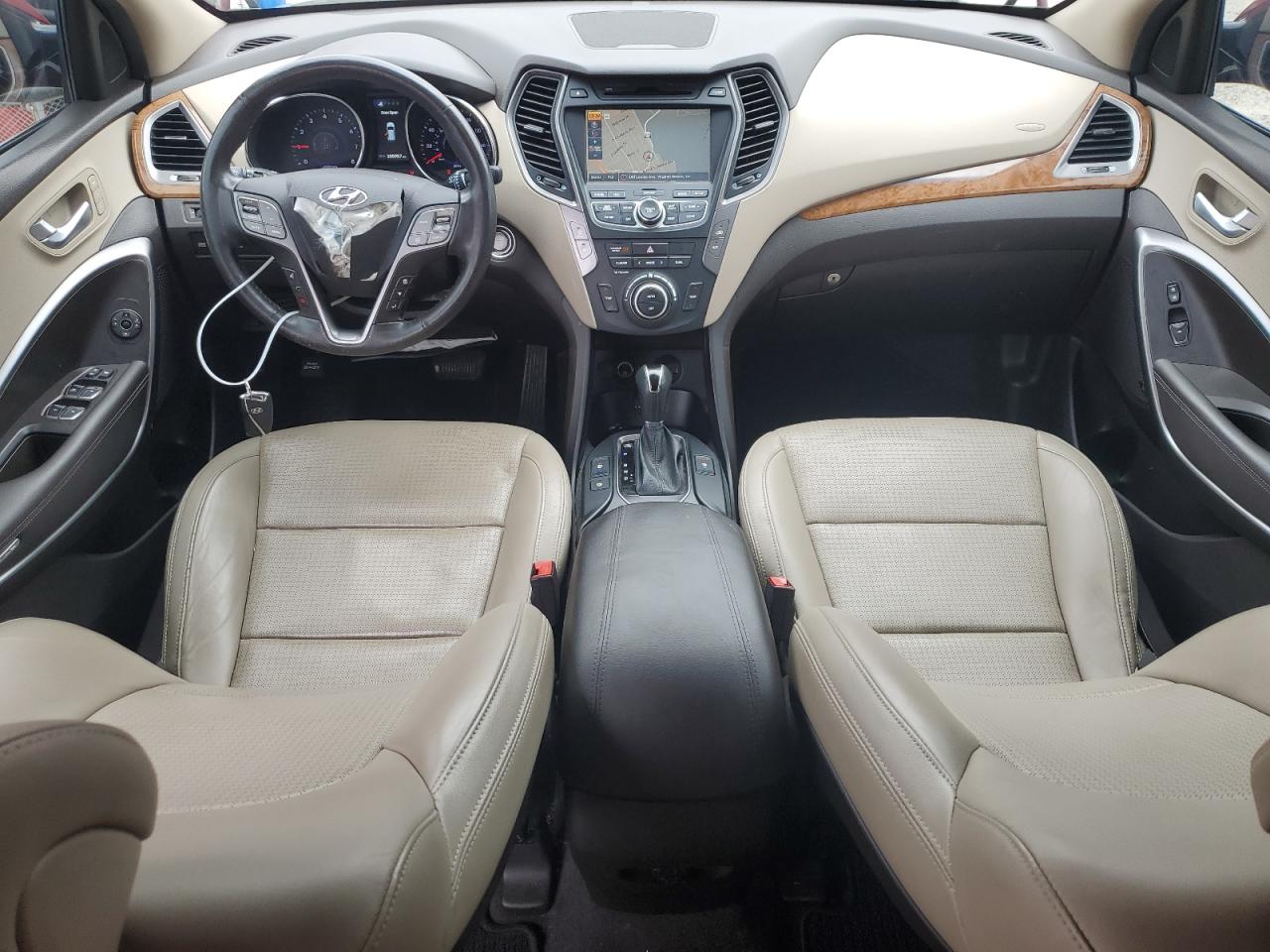 2014 Hyundai Santa Fe - Image 8