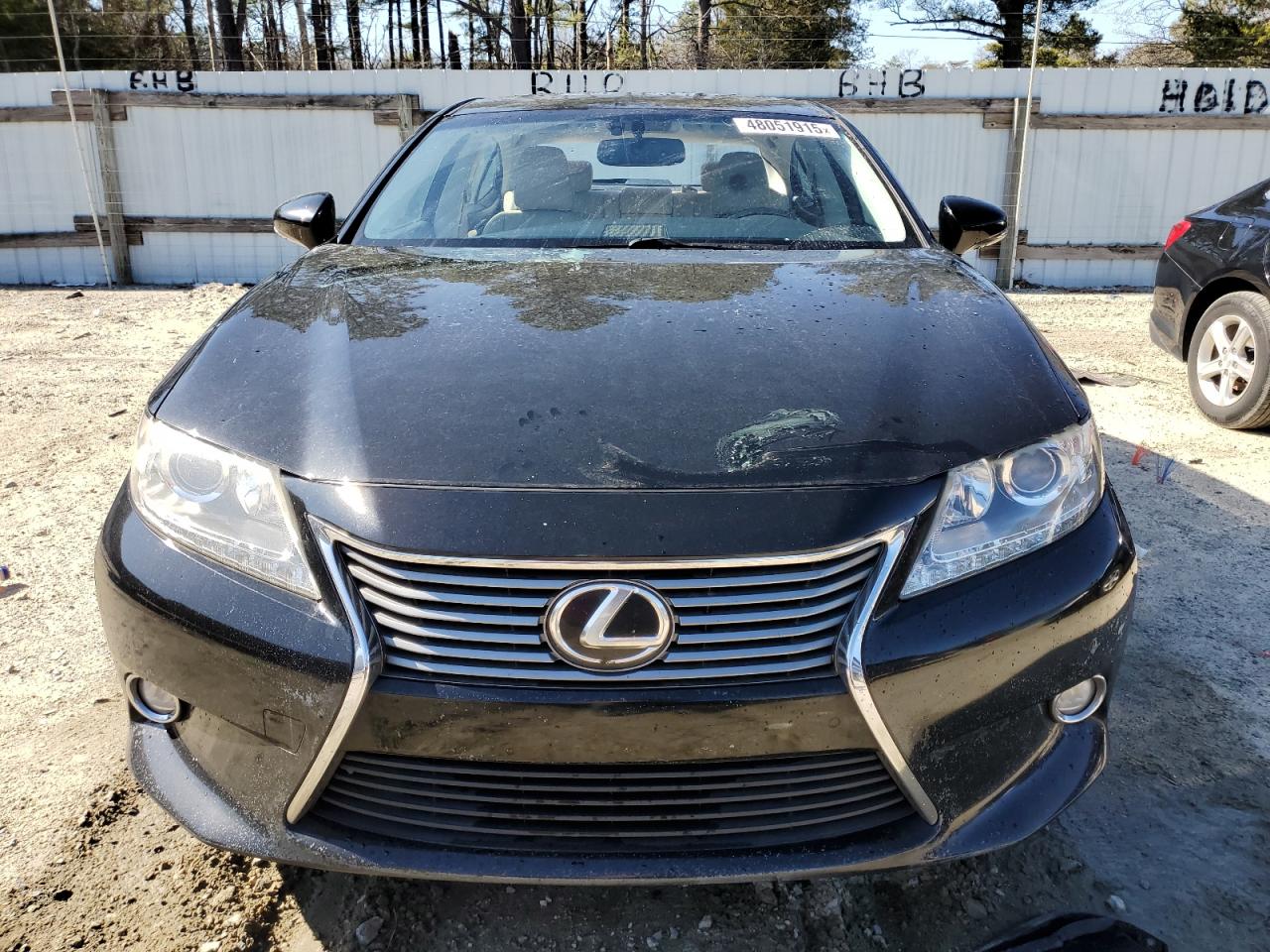 2014 Lexus ES - Image 5