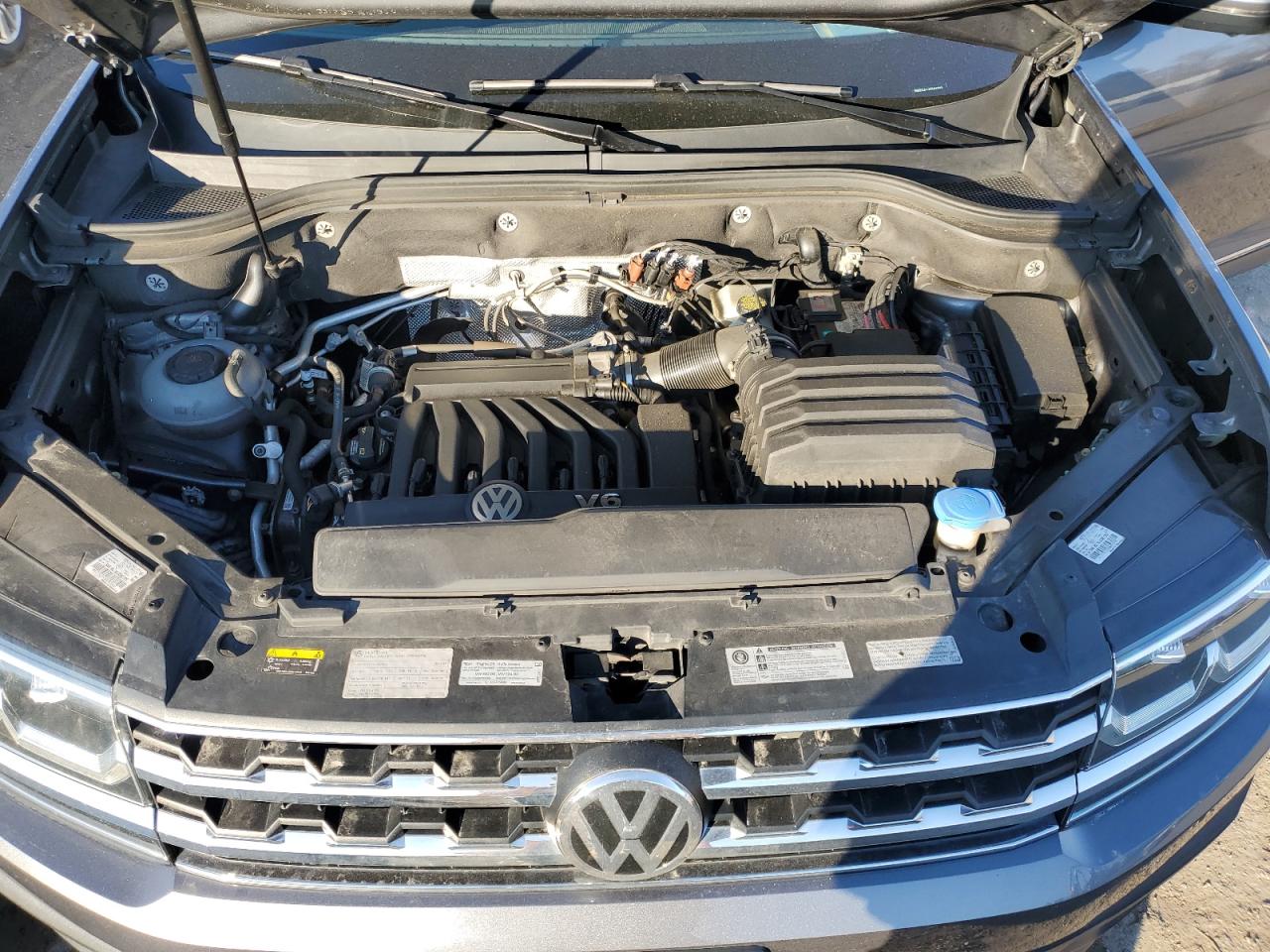 2018 Volkswagen Atlas - Image 12