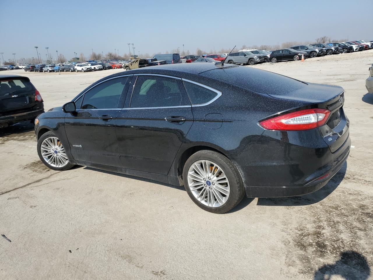 2014 Ford Fusion - Image 2