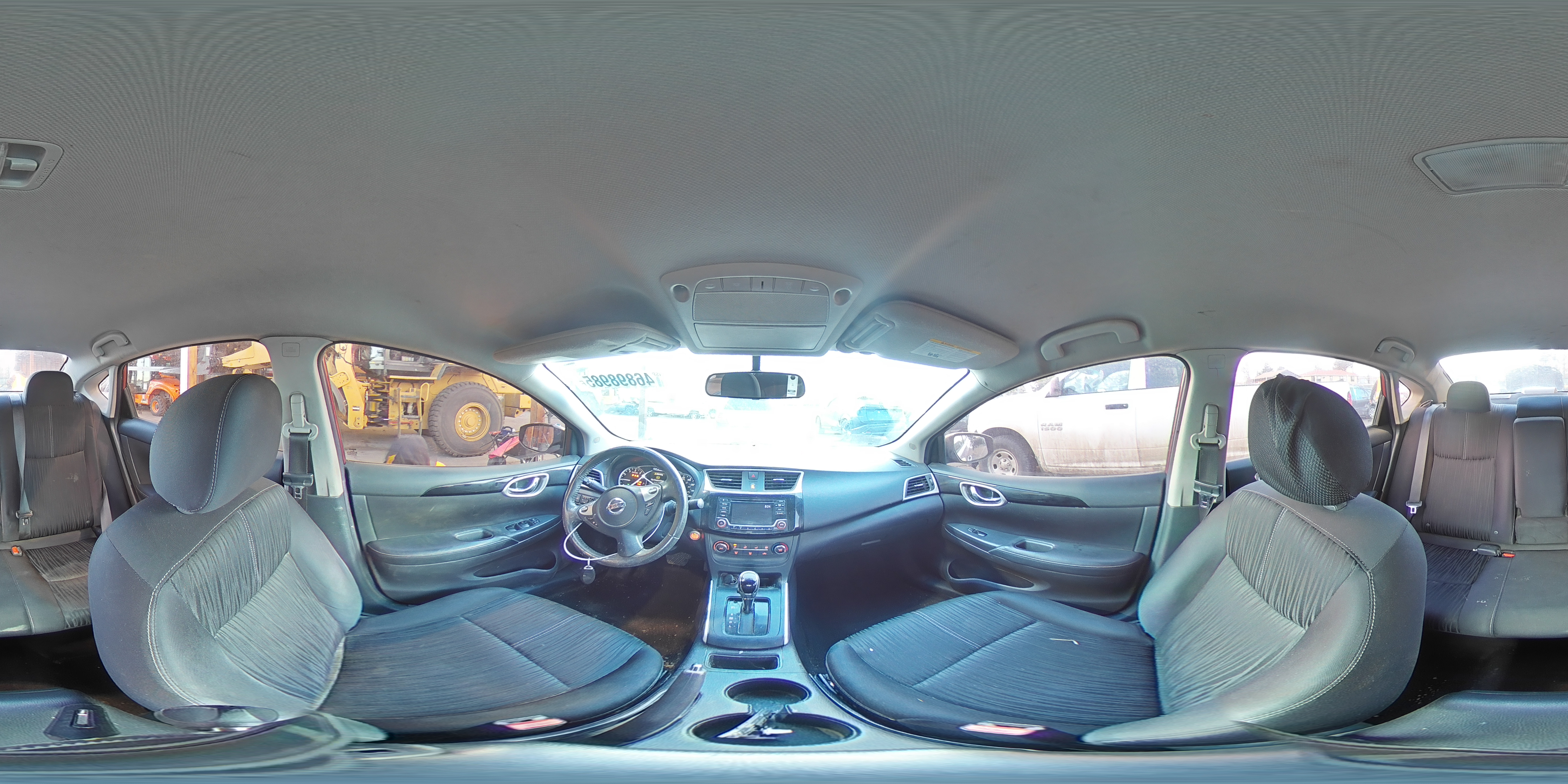2016 Nissan Sentra - Image 12