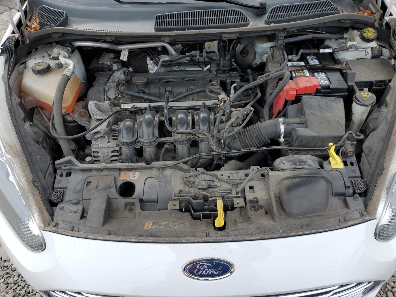 2015 Ford Fiesta - Image 11