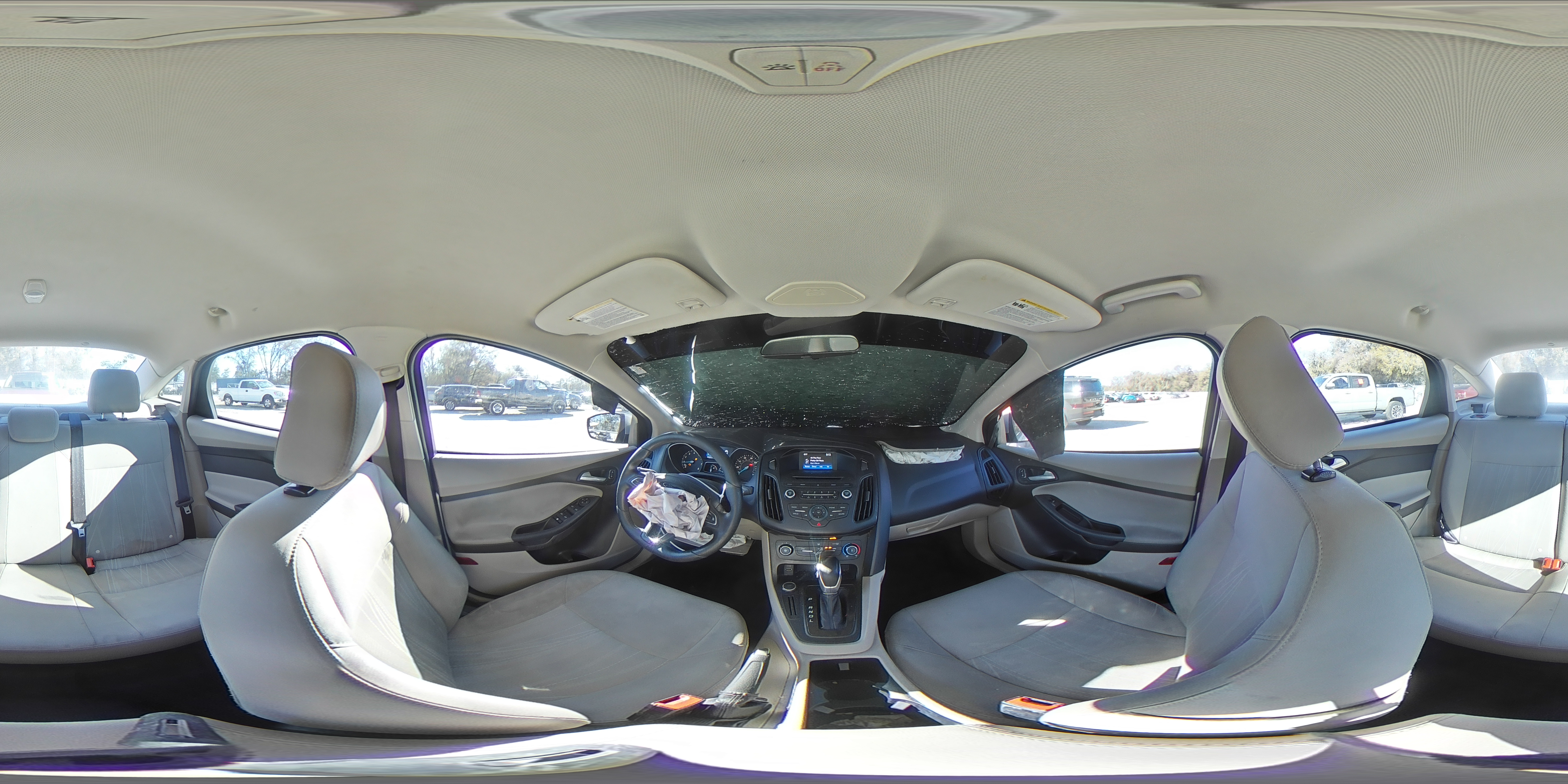2017 Ford Focus - Image 12