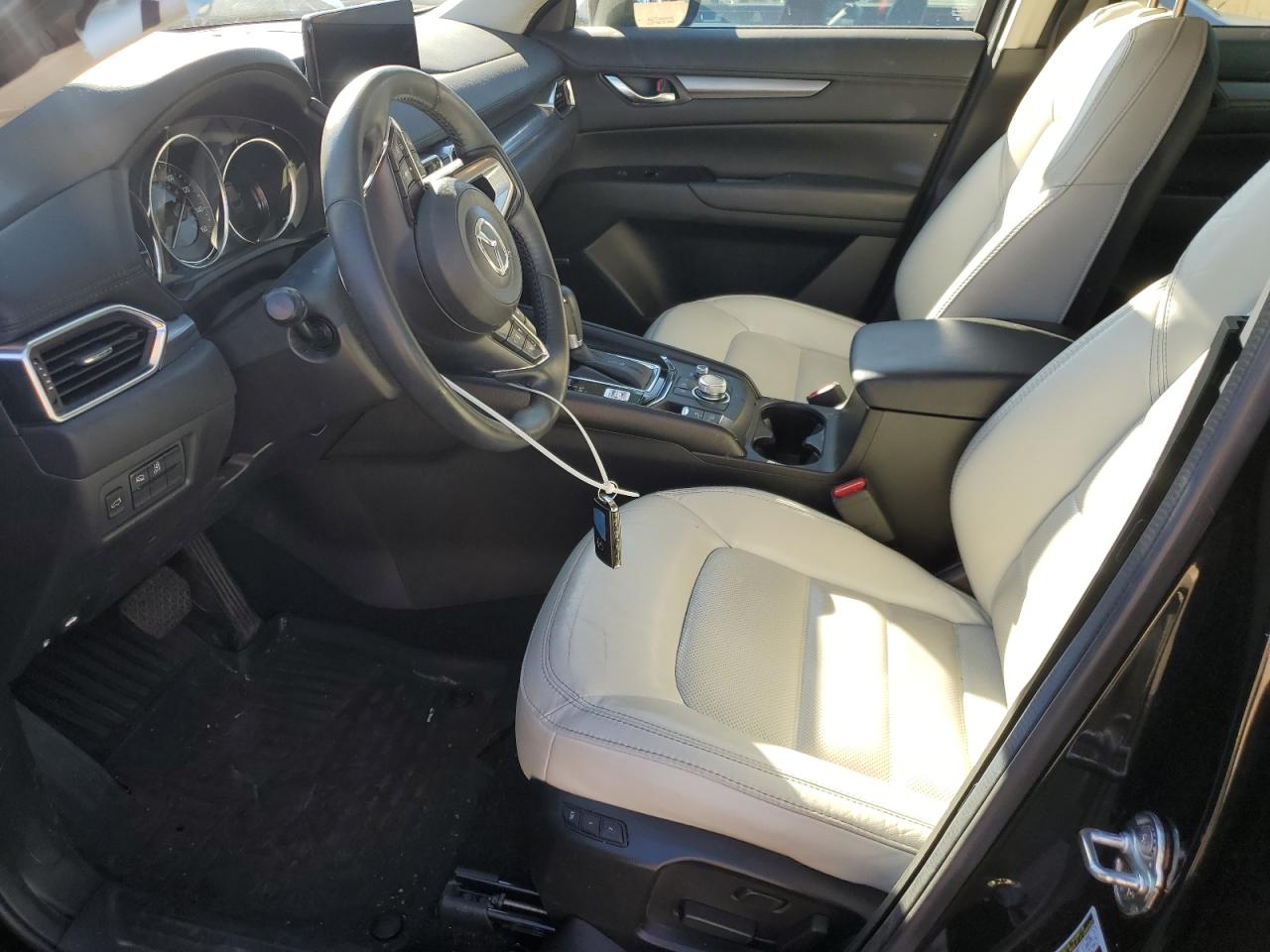 2021 Mazda CX-5 - Image 7