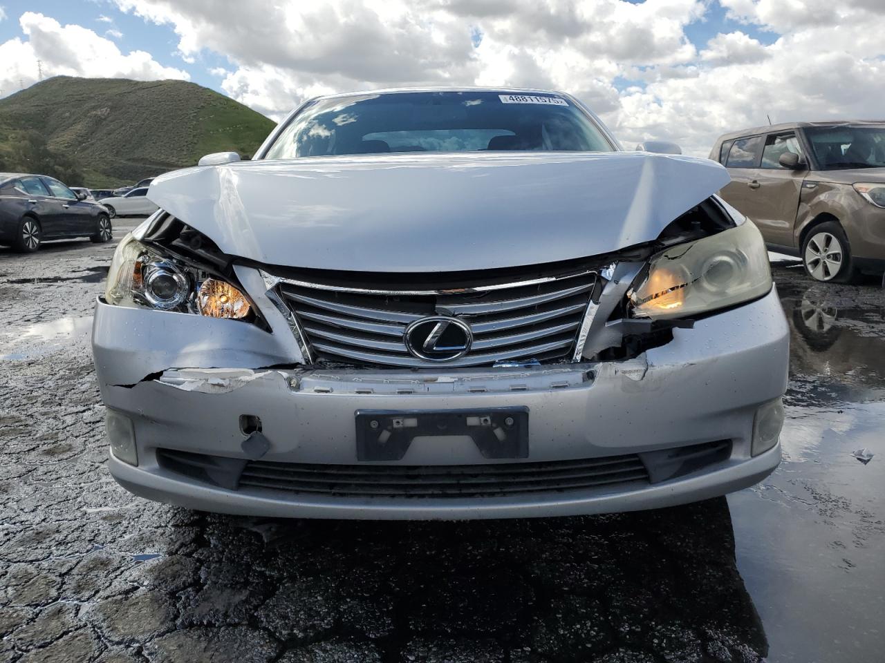 2011 Lexus ES - Image 5