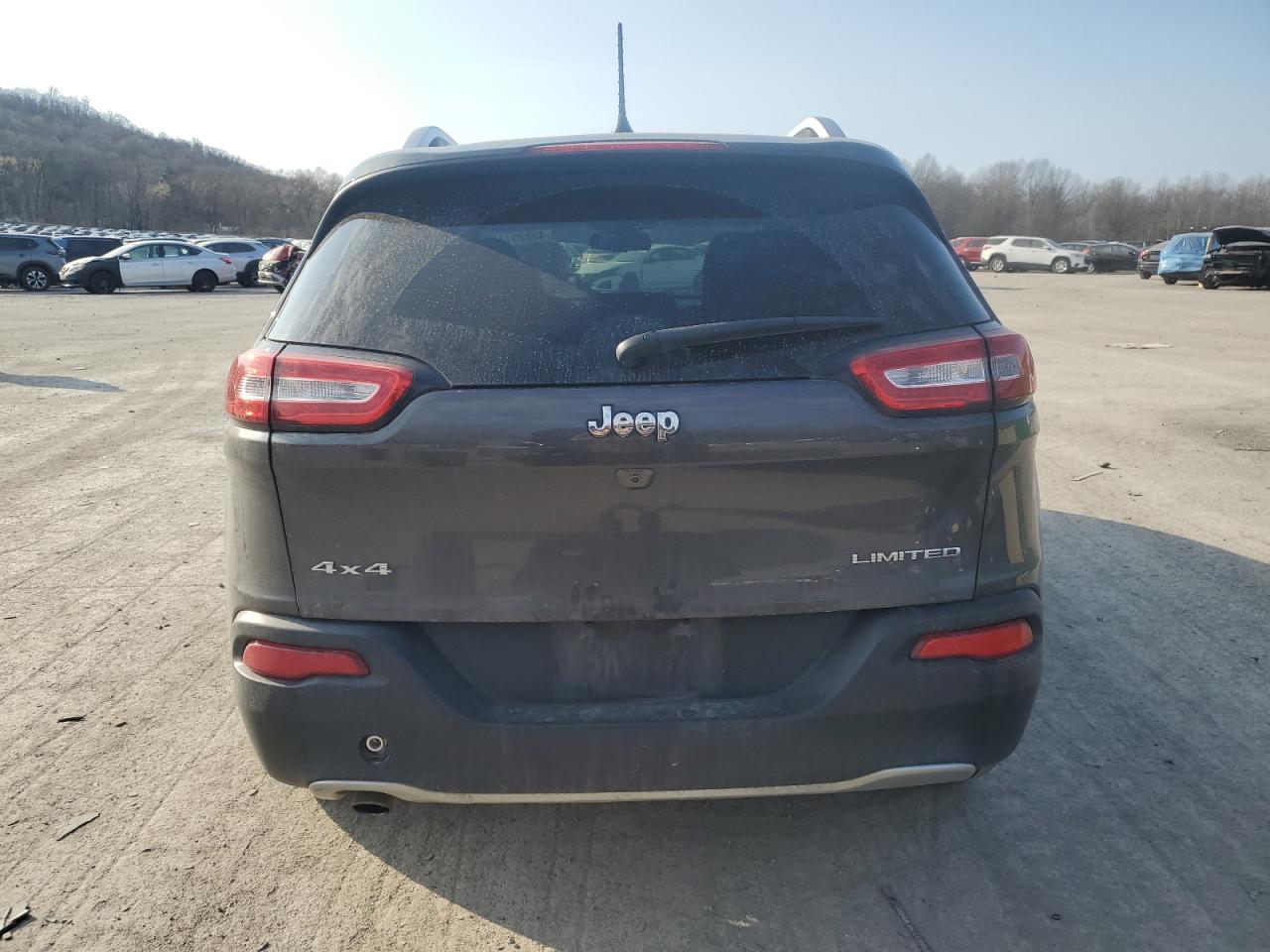 2016 Jeep Grand Cherokee - Image 6