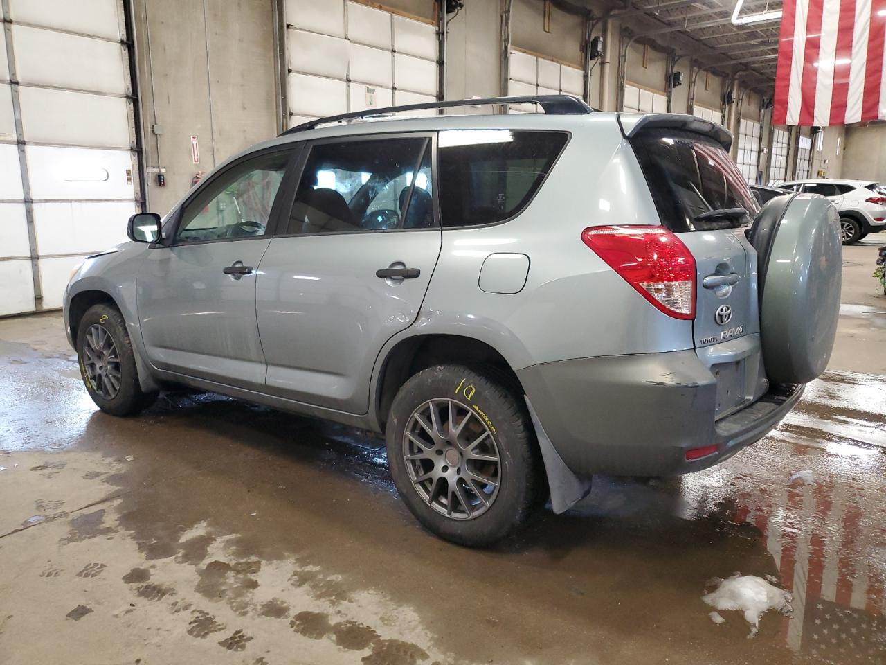 2007 Toyota RAV 4 - Image 2