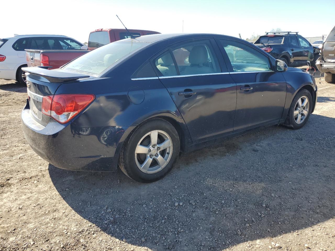 2011 Chevrolet Cruze - Image 3