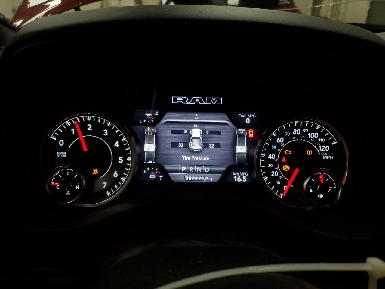 2021 RAM 1500 - Image 9