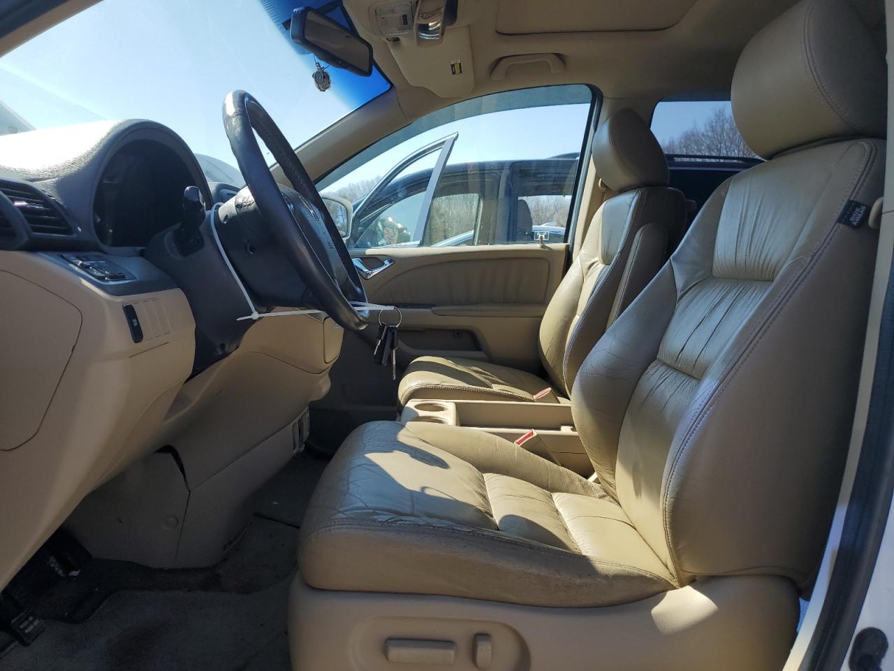 2008 Honda Odyssey - Image 7