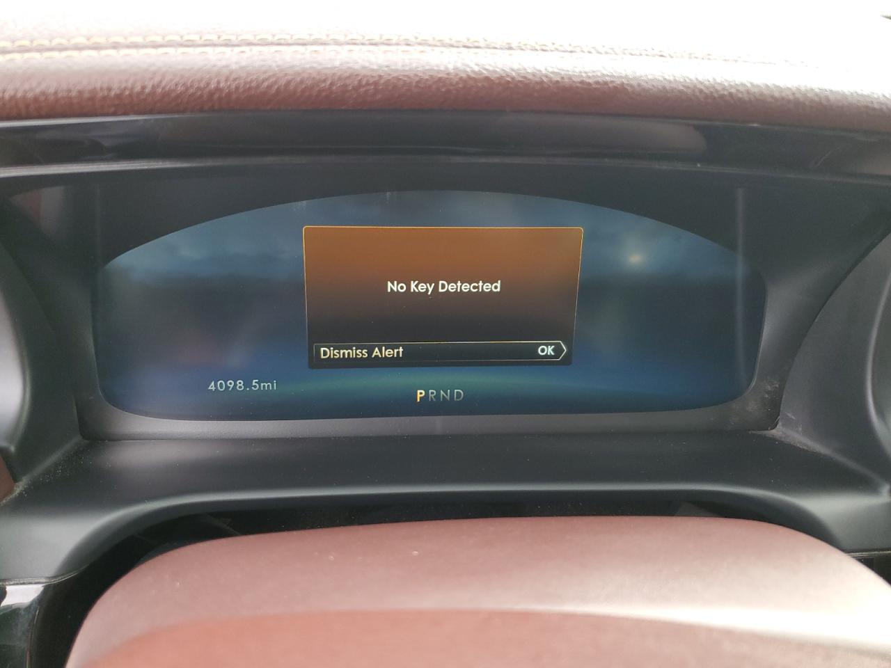 2020 Lincoln Aviator - Image 9