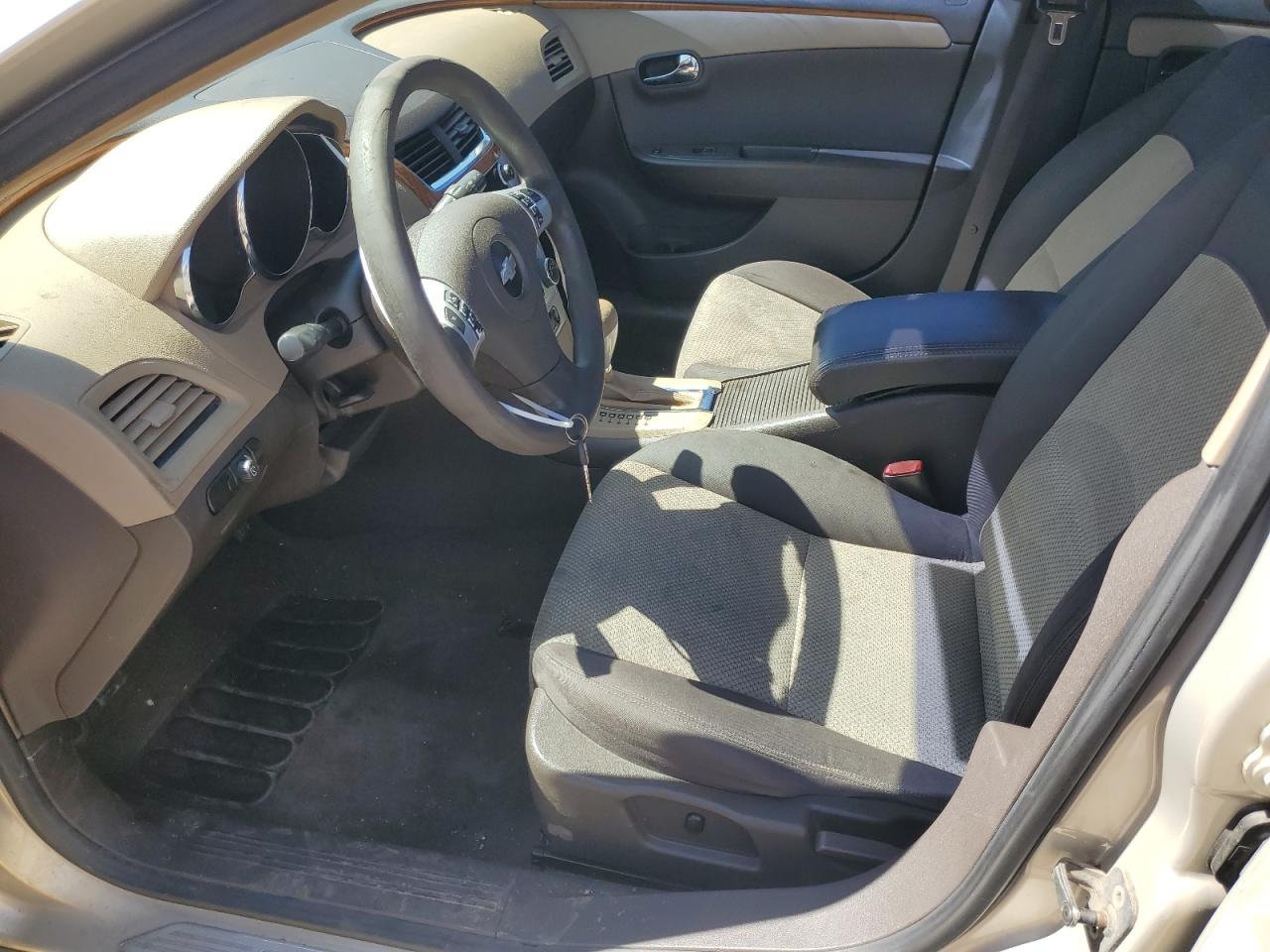 2009 Chevrolet Malibu - Image 7