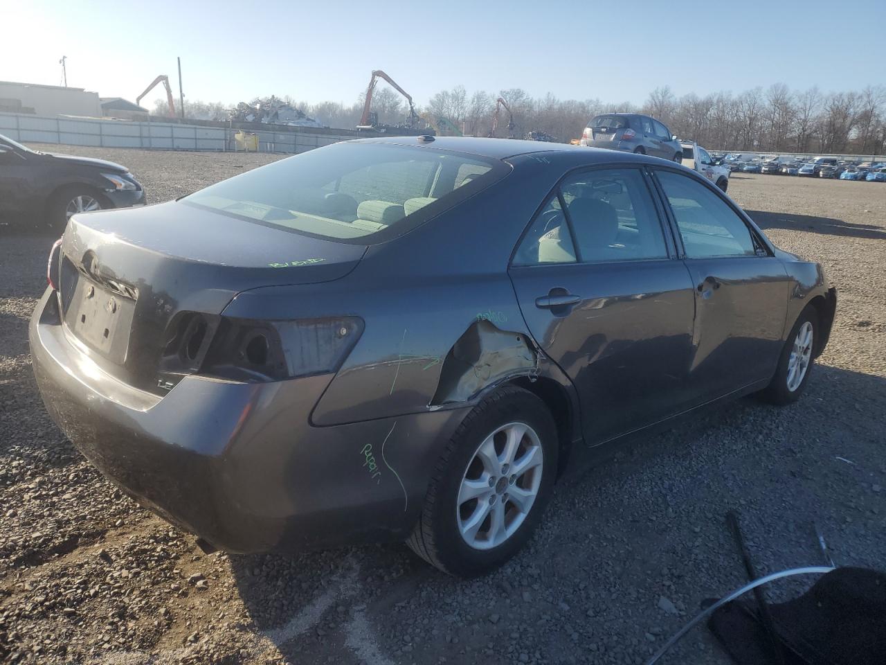 2011 Toyota Camry - Image 3