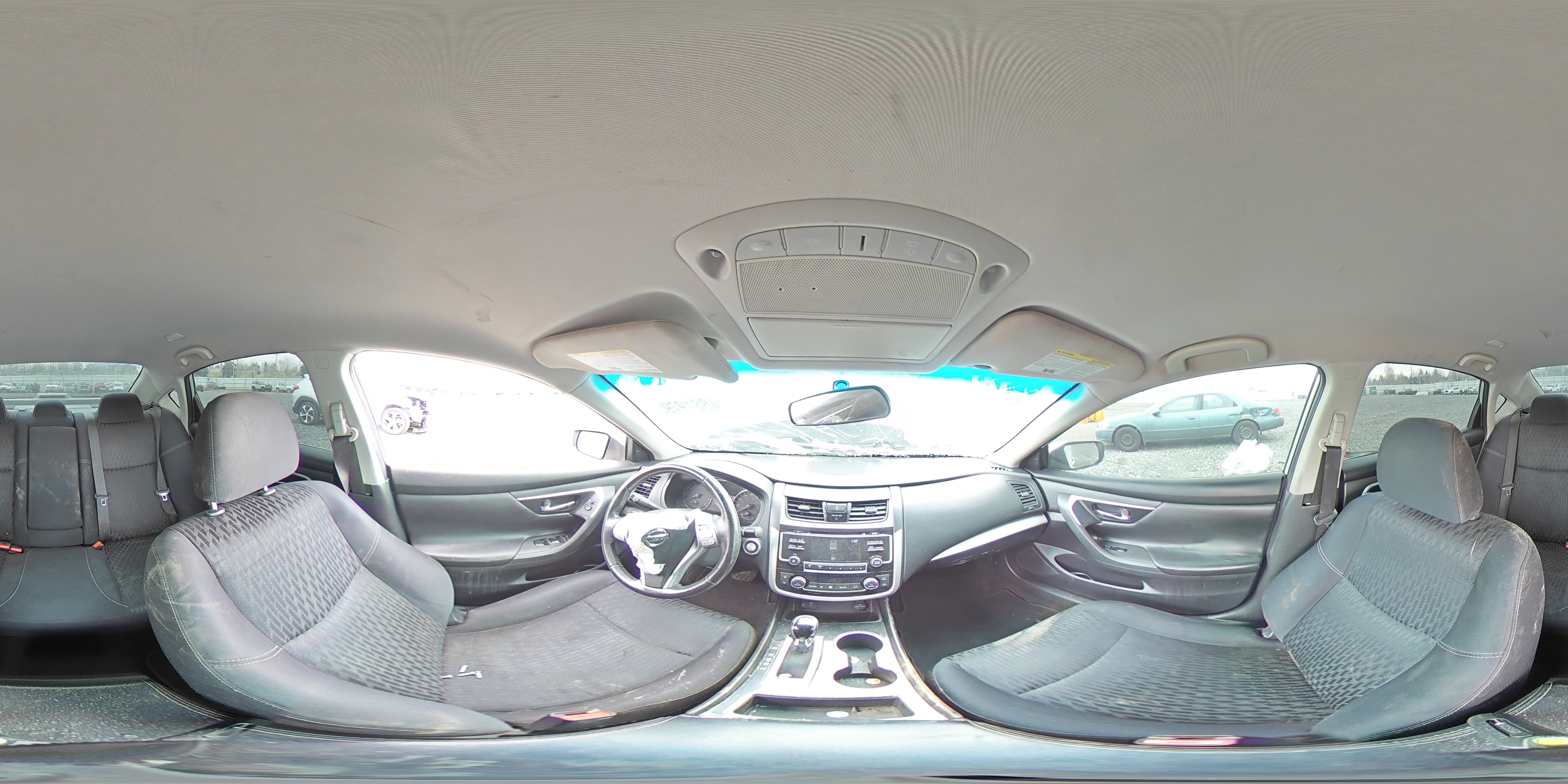 2018 Nissan Altima - Image 12