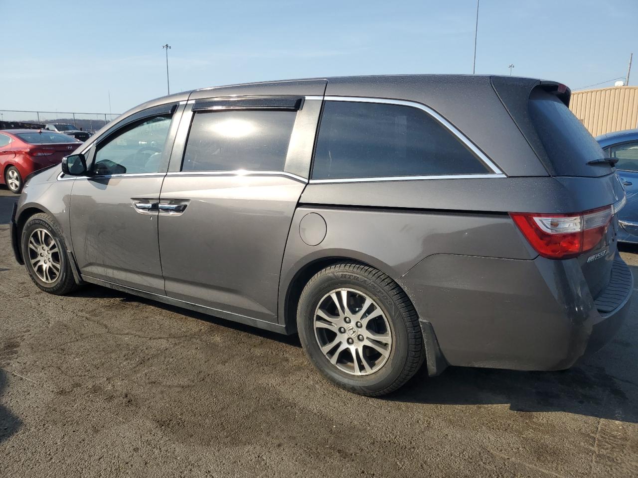 2013 Honda Odyssey - Image 2