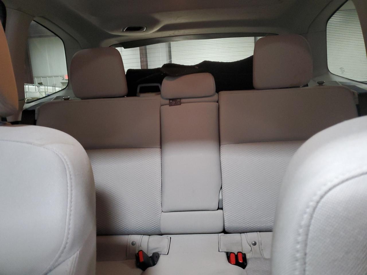 2015 Subaru Forester - Image 10